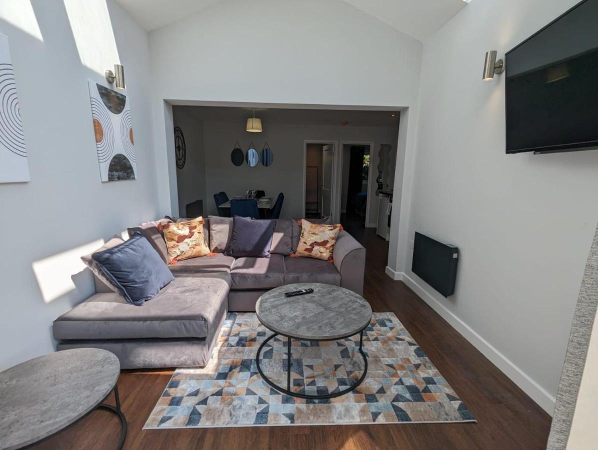 סידמות' Kinetic Stays - Serenity Holiday Cottages מראה חיצוני תמונה